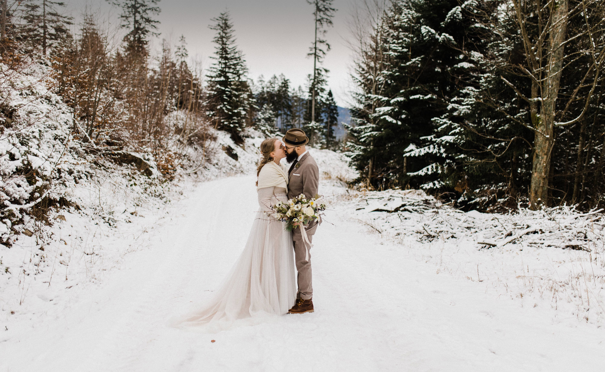 Hochzeitsfotograf-Regensburg-Hochzeitsfotograf-Straubing-Fotograf-Hochzeit-Regensburg-2-neu